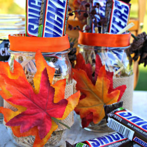 Easy Leaf Mason Jar Craft