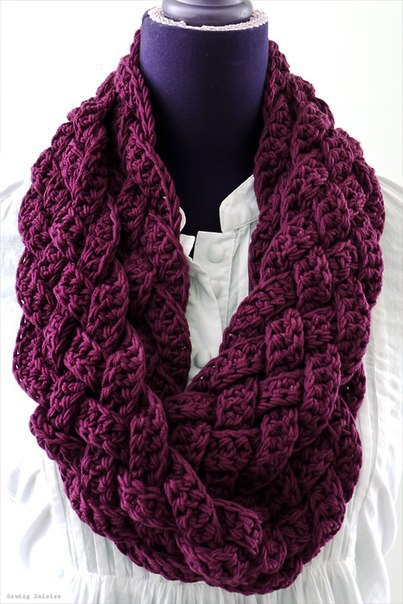 Easy Woven Crochet Cowl Scarf 