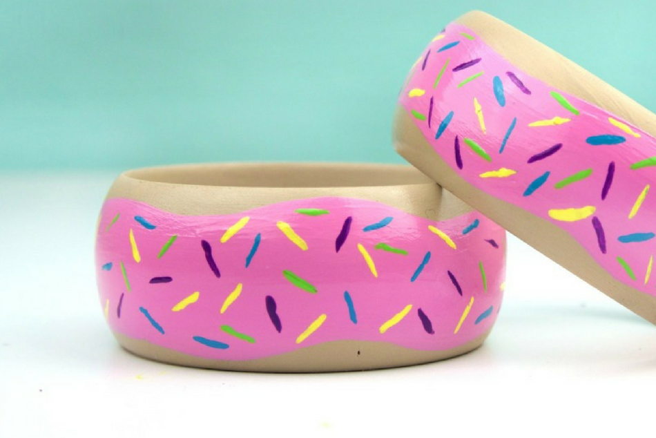 Easy Painted Donut Bangles Tutorial