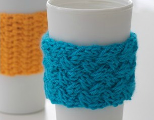 Coffee-on-the-go Knit Cozy – Free Knitting Pattern Download