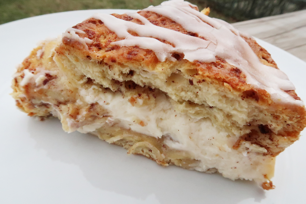 Easy Cinnamon Roll Cheesecake Recipe