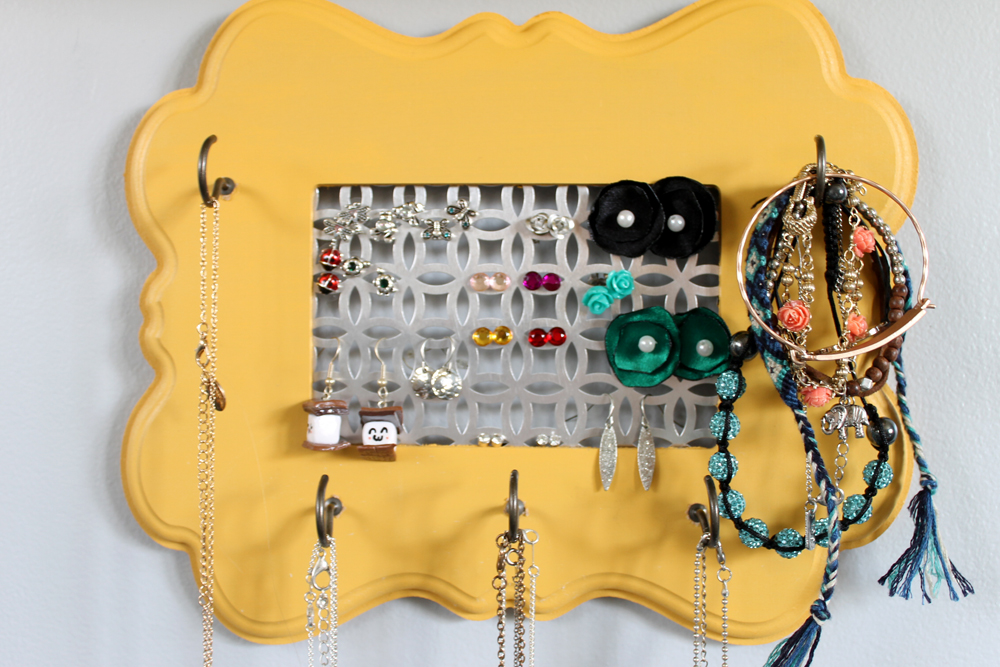 How To: Easy Frame Jewelry Organizer