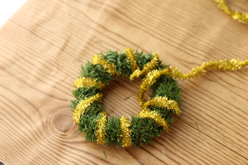 Green and Gold Wreath Ornament